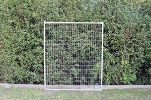 SpotOn Modular Panels for Customised Pet Enclosure 